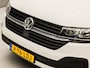 Volkswagen Transporter 2.0 TDI L1H1 28 Highline 150Pk Automaat (APPLE CARPLAY, GROOT NAVI, 3 ZITS, ADAPTIVE CRUISE, PARKEERSENSOREN, LM VELGEN, NIEUWE APK, NIEUWSTAAT)