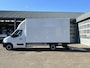 Opel Movano 2.3 CDTI 146pk 750kg laadklep Zijdeur Airco cruise controle Trekhaak 2500kg Telefoonverbinding Navigatiesysteem 3-Persoons bakwagen verhuiswagen Meubelbak euro 6