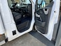 Opel Movano 2.3 CDTI 146pk 750kg laadklep Zijdeur Airco cruise controle Trekhaak 2500kg Telefoonverbinding Navigatiesysteem 3-Persoons bakwagen verhuiswagen Meubelbak euro 6