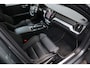 Volvo V60 2.0 T8 Recharge AWD R-Design Pano Led Navi HuD Camera HK Elec.trekhaak