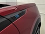 Peugeot e-2008 EV GT 50 kWh 136 pk | Navigatie | Elektrisch Glazen Panoramadak | Accu 98% | Achteruitrijcamera | Parkeersensoren Voor en Achter | LED Koplampen | Keyless Start | Dodehoek Detectie | Climate Control | 17" Lichtmetalen Velgen | Apple Carplay/Android Auto |