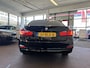 BMW 3-Serie 320i Executive Automaat | Cruise control | Nederlands geleverd | Navigatie | Adaptieve rijmodus | 18''INCH M Sport