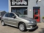 Peugeot 206 1.4 Forever -5DRS.-AIRCO-ELEK. RAMEN VOOR-ORIGINEEL NEDERLANDS!-DEALER ONDERHOUDEN!-ETC.