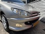 Peugeot 206 1.4 Forever -5DRS.-AIRCO-ELEK. RAMEN VOOR-ORIGINEEL NEDERLANDS!-DEALER ONDERHOUDEN!-ETC.