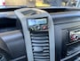 Volkswagen Crafter 35 2.5 TDI Btw vrij  Kipper Airco Cruise controle Trekhaak 2800kg trekgewicht 3-Persoons Gereedschapskist Pick-up Euro 5 Ex gemeente Bpm vrij Kieper Open laadbak Ex gemeinde