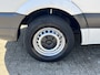 Volkswagen Crafter 35 2.5 TDI Btw vrij  Kipper Airco Cruise controle Trekhaak 2800kg trekgewicht 3-Persoons Gereedschapskist Pick-up Euro 5 Ex gemeente Bpm vrij Kieper Open laadbak Ex gemeinde