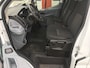 Ford Transit 350 2.2 TDCI L4H1 Ambiente. Gesloten laadbak met laadklep.
