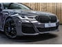 BMW 5-Serie Touring 530e xDrive M-Sport *Pano*Laser*H/K*360 Camera*Keyless*Head-Up*