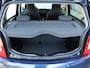 Volkswagen Up! 1.0 move up! BlueMotion 60PK Automaat | Airco | Parkeersensoren | Cruise control