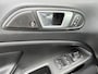 Ford EcoSport 1.0 125pk Titanium | Voorruitverwarming | Stoel/Stuur verwarming | Parkeersensoren voor / achter | Trekhaak |