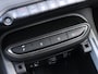 Jeep Avenger 54 kWh Longitude | Navigatie | Achteruitrijcamera | 17'' LM velgen | Keyless Entry