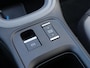 Jeep Avenger 54 kWh Longitude | Navigatie | Achteruitrijcamera | 17'' LM velgen | Keyless Entry