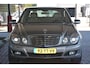 Mercedes-Benz E-klasse 280 Elegance YOUNGTIMER Nederlandse auto 150738 NAP laatste beurt pas gehad met oa Harman Kardon audio pdc navigatie stoelverwarming elektr verstelbare stoelen met memory automaat onderhoudshistorie compl