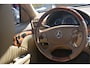 Mercedes-Benz E-klasse 280 Elegance YOUNGTIMER Nederlandse auto 150738 NAP laatste beurt pas gehad met oa Harman Kardon audio pdc navigatie stoelverwarming elektr verstelbare stoelen met memory automaat onderhoudshistorie compl