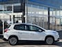 Peugeot 2008 1.2 PureTech Blue Lion AUT Navi Cruise Trekhaak PDC Airco Dealeronderhouden