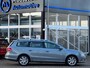 Volkswagen Passat Variant 1.8 TSI Highline Automaat Navi PDC Cruise Trekhaak Stoelverwarming LM velgen