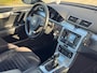 Volkswagen Passat Variant 1.8 TSI Highline Automaat Navi PDC Cruise Trekhaak Stoelverwarming LM velgen