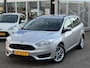 Ford Focus Wagon 1.0 Navi Trekhaak PDC Dealeronderhouden 2e eig Grote ond.beurt Boekjes volledig Bluetooth APK bij aflevering