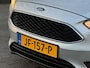 Ford Focus Wagon 1.0 Navi Trekhaak PDC Dealeronderhouden 2e eig Grote ond.beurt Boekjes volledig Bluetooth APK bij aflevering