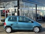 Renault Twingo 1.2 Lazuli Airco Bluetooth Elektrische ramen Lage KM