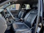 Volkswagen T-Roc 1.0 TSI R-LINE NWSTE-MODEL LEDER NAVI IQ-DRIVE PARK-ASSIST LED LMV PDC