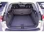 Opel Vectra Wagon 1.8-16V Executive lederen bekleding navigatie electr. achterklep sportonderstel 18"lmv cruise controlle clima trekhaak