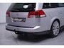 Opel Vectra Wagon 1.8-16V Executive lederen bekleding navigatie electr. achterklep sportonderstel 18"lmv cruise controlle clima trekhaak