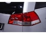 Opel Vectra Wagon 1.8-16V Executive lederen bekleding navigatie electr. achterklep sportonderstel 18"lmv cruise controlle clima trekhaak