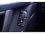 Opel Vectra Wagon 1.8-16V Executive lederen bekleding navigatie electr. achterklep sportonderstel 18"lmv cruise controlle clima trekhaak