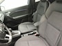 Renault Captur TCe 130 EDC Automaat Intens | Parkeersensoren v + a met achteruitrijcamera | Pack EASY LINK navigatie met Apple CarPlay & Android Auto | Ruimtebesparend reservewiel | Lichtmetalen wielen 17" 'Bahamas' met zwarte inleg