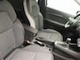 Renault Captur TCe 130 EDC Automaat Intens | Parkeersensoren v + a met achteruitrijcamera | Pack EASY LINK navigatie met Apple CarPlay & Android Auto | Ruimtebesparend reservewiel | Lichtmetalen wielen 17" 'Bahamas' met zwarte inleg