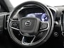 Volvo XC40 1.5 T2 R-Design / Adaptive Cruise / Keyless / BLIS / Nubuck Bekleding / Verwarmbare Stoelen + Stuur / Pilot Assist / Getint Glas /