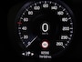 Volvo XC40 1.5 T2 R-Design / Adaptive Cruise / Keyless / BLIS / Nubuck Bekleding / Verwarmbare Stoelen + Stuur / Pilot Assist / Getint Glas /