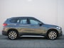 BMW X1 sDrive20i 179pk Business Edition Plus Automaat HUD / Camera / Leder / Stoelverwarming