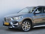 BMW X1 sDrive20i 179pk Business Edition Plus Automaat HUD / Camera / Leder / Stoelverwarming