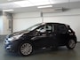 Peugeot 208 1.2 PureTech Signature, Dealer onderhouden, Navigatie, Cruise controle, Airco, Elek ramen, Lm velgen 16'', Pdc, Trekhaak, 49.000km Uniek!! Bovag afleverpakket 695,-