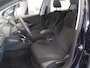 Peugeot 208 1.2 PureTech Signature, Dealer onderhouden, Navigatie, Cruise controle, Airco, Elek ramen, Lm velgen 16'', Pdc, Trekhaak, 49.000km Uniek!! Bovag afleverpakket 695,-