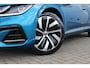Volkswagen Arteon Shooting Brake 1.4 TSI 218pk DSG eHybrid R-Line | SoH 100% | Trekhaak | Panoramadak | 360 Camera | Stoelverwarming