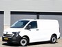 Volkswagen Transporter 2.0 TDI L1H1 28 | BPM-vrij | Achterdeuren | Cruise control | Parkeersensoren | App-connect | Airco |