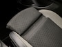 Opel Grandland X 1.2 Turbo Sport (APPLE CARPLAY, GROOT NAVI, CAMERA, LEDER, GETINT GLAS, SPORTSTOELEN, PARKEERSENSOREN, CRUISE, NIEUWE APK, NIEUWSTAAT)