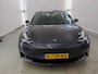 Tesla Model 3 Long Range AWD 75 kWh 351pk | Trekhaak 1.000kg | 19" Velgen | SOH 91% | Autopilot | Zwart interieur
