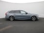 Volvo V90 2.0 T8 AWD R-Design PANORAMADAK | SPORTSTOELEN | ELEKTRISCHE STOELEN | VIRTUEEL COCKPIT | RONDOM CAMERA | NAVIGATIE | ADAPTIEVE CRUISE | BOWERS & WILKINS | MEMORY GEHEUGEN STOEL | APPLE CARPLAY |