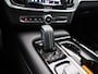 Volvo V90 2.0 T8 AWD R-Design PANORAMADAK | SPORTSTOELEN | ELEKTRISCHE STOELEN | VIRTUEEL COCKPIT | RONDOM CAMERA | NAVIGATIE | ADAPTIEVE CRUISE | BOWERS & WILKINS | MEMORY GEHEUGEN STOEL | APPLE CARPLAY |