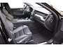 Volvo XC60 T6 350PK Automaat AWD Plus Black Edition / Adaptieve cruise control / Harman Kardon / BLIS / Panoramadak / Apple carplay  / Elektrische achterklep / Elektrische stoelen met geheugen / Stoel en stuurwielverwarming / 21” velgen /