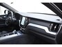 Volvo XC60 T6 350PK Automaat AWD Plus Black Edition / Adaptieve cruise control / Harman Kardon / BLIS / Panoramadak / Apple carplay  / Elektrische achterklep / Elektrische stoelen met geheugen / Stoel en stuurwielverwarming / 21” velgen /