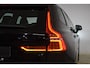 Volvo XC60 T6 350PK Automaat AWD Plus Black Edition / Adaptieve cruise control / Harman Kardon / BLIS / Panoramadak / Apple carplay  / Elektrische achterklep / Elektrische stoelen met geheugen / Stoel en stuurwielverwarming / 21” velgen /