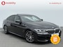 BMW 5-Serie 520i High Executive M-Sport Schuif/Kanteldak Head-Up Display | Laserlicht | Comfort Stoelen | Achteruitrijcamera | DAB | Hifi