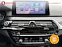 BMW 5-Serie 520i High Executive M-Sport Schuif/Kanteldak Head-Up Display | Laserlicht | Comfort Stoelen | Achteruitrijcamera | DAB | Hifi