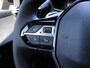 Peugeot 208 Allure 1.2 Hybrid 110PK e-DCS6 Automaat Navigatie, 360 camera, Lichtmetalen velgen, Parkeerhulp voor & achter, Cruise Control