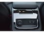 Volvo V90 T6 350 PK Plug-in hybrid AWD Ultra Dark Trekhaak | HUD | H&K | 360 Camera | Pano Dak | Leer